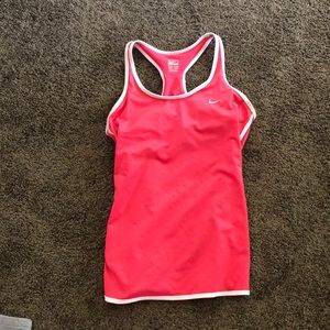 Brand new nike tank top (pink)